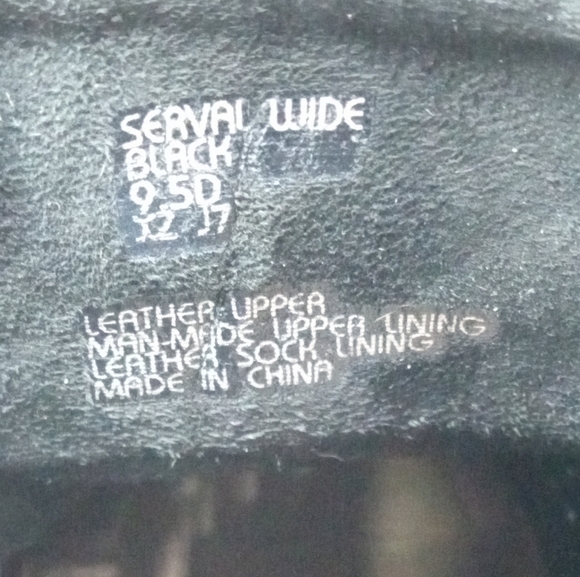 EARTH Serval Wide Womens 9.5D Black Perforated Nubuck Sport Sneaker Vented Shoe - Picture 12 of 12